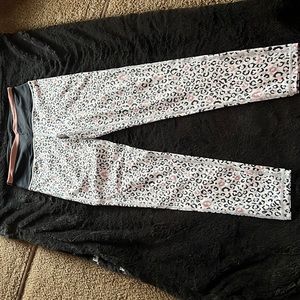 Leopard workout leggings